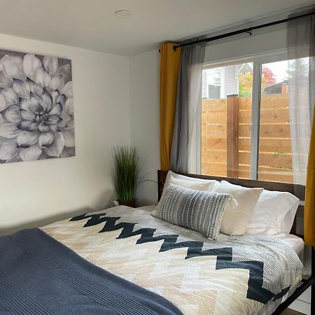 New Private Tiny Home Near Greenlake/Lightrail/I-5 Σιάτλ Εξωτερικό φωτογραφία