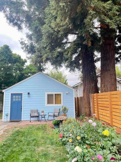 New Private Tiny Home Near Greenlake/Lightrail/I-5 Σιάτλ Εξωτερικό φωτογραφία